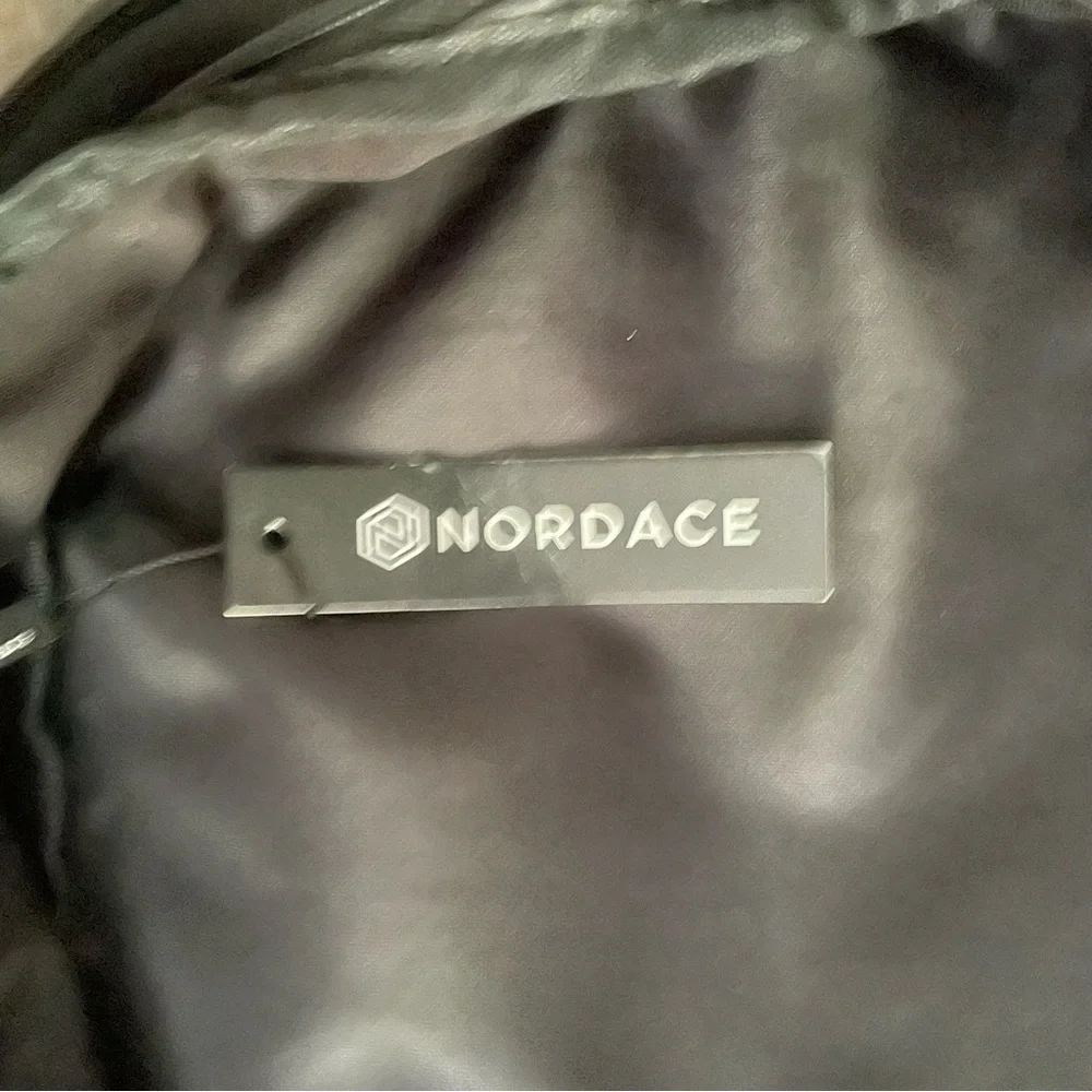 NWT Compression Packing Cube - Picture 8 of 8